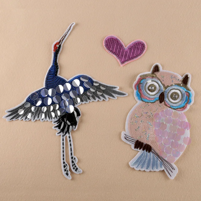 

High Quality Embroidered Cartoon animal Owl Crane Love Sequin Sewing 3D Patch Coat Jeans Decoration DIY Applique Iron