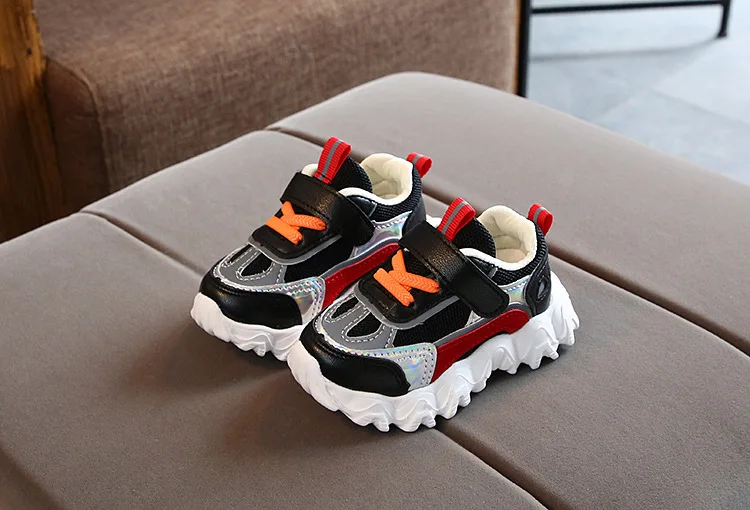 13094454661_1245930263