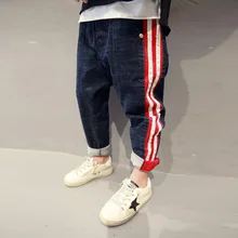 Коллекция года, осенние детские штаны джинсы в Корейском стиле для больших мальчиков свободные брюки для мальчиков повседневные Бархатные Штаны для мальчиков