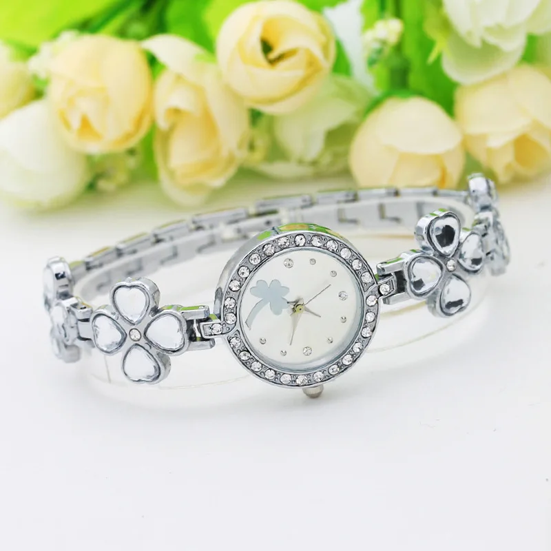 1 шт четырехлистный клевер роскошные женские модные кварцевые часы-браслет со стразами часы браслет дамские подарки под платье наручные часы - Цвет: Белый