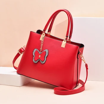 

PU Leather Ladies HandBags Fashion Butterfly Pendant Designer Crossbody Bags for Women 2020 Small Bucket Crossbody Bag Hand Bags