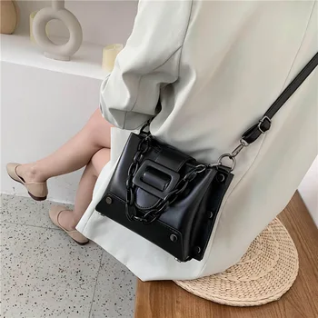 

Women's Bag 2020 Spring and Summer New Women's Shoulder Bag Fashion Chain Hand Carrying and Shoulder Carrying Aslant Bag