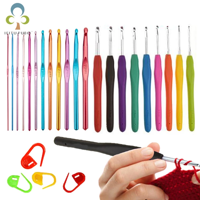 Crochet Hook Grip Knitting Needles