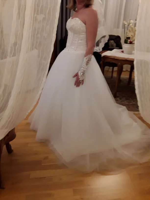 

2018 wedding dress Sweetheart Beaded Corset Bodice Classic Tulle Wedding Dress wedding gown abiti da sposa bridal dresses