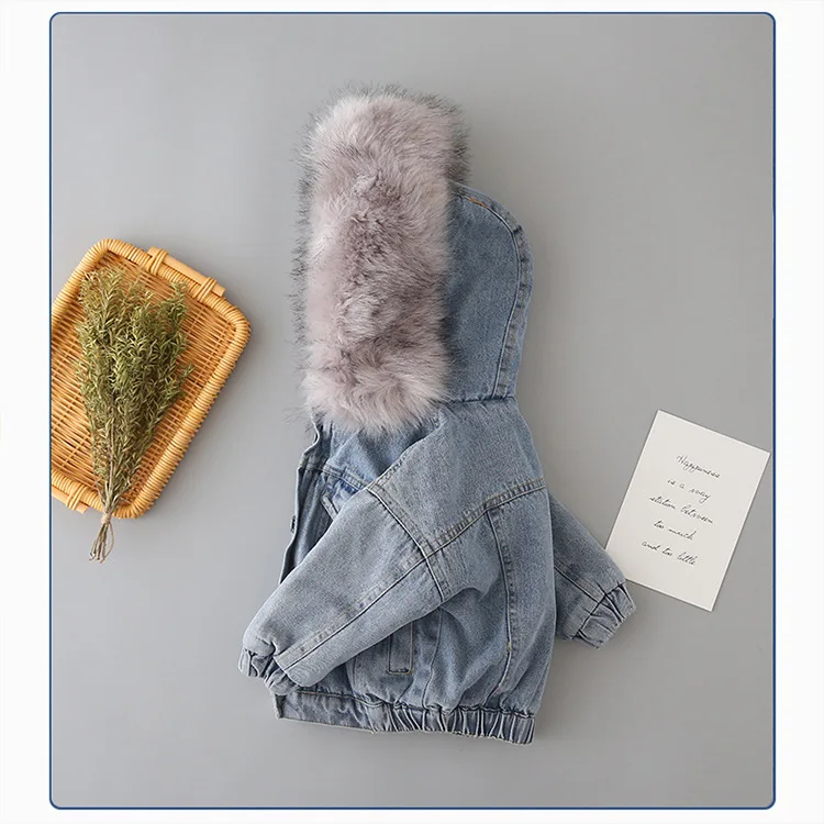 20628499877_126957096