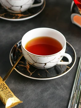 

Handmade Nordic Style Elegant Coffee Cup And Saucer Creative Golden Milk Cup Set Home Afternoon Tea Tazze Christmas Gift EE50BD