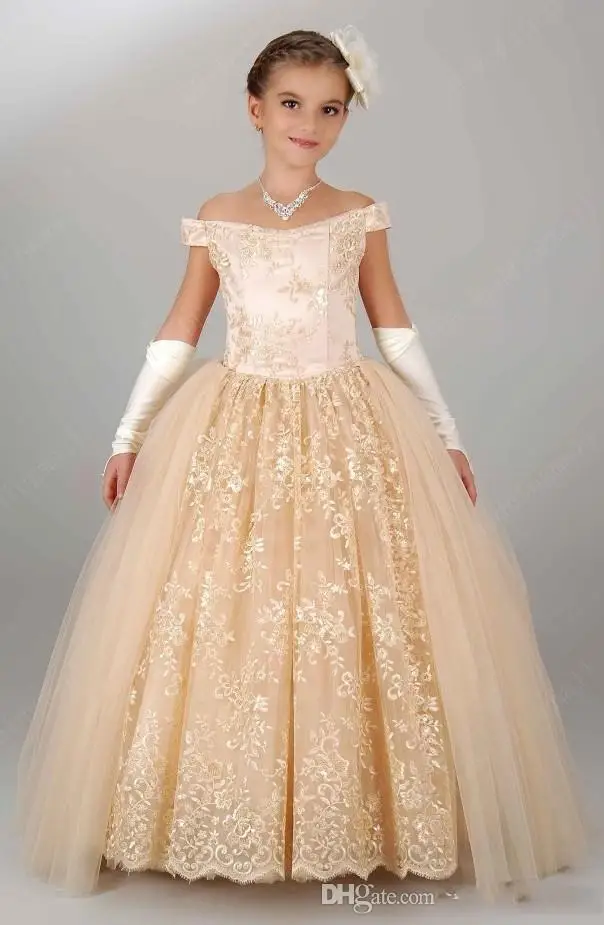

2020 Cheap Champagne Princess Flower Girls Dresses For Wedding Off Shoulder Lace Tulle Puffy Party Children For Birthday Girl Pa