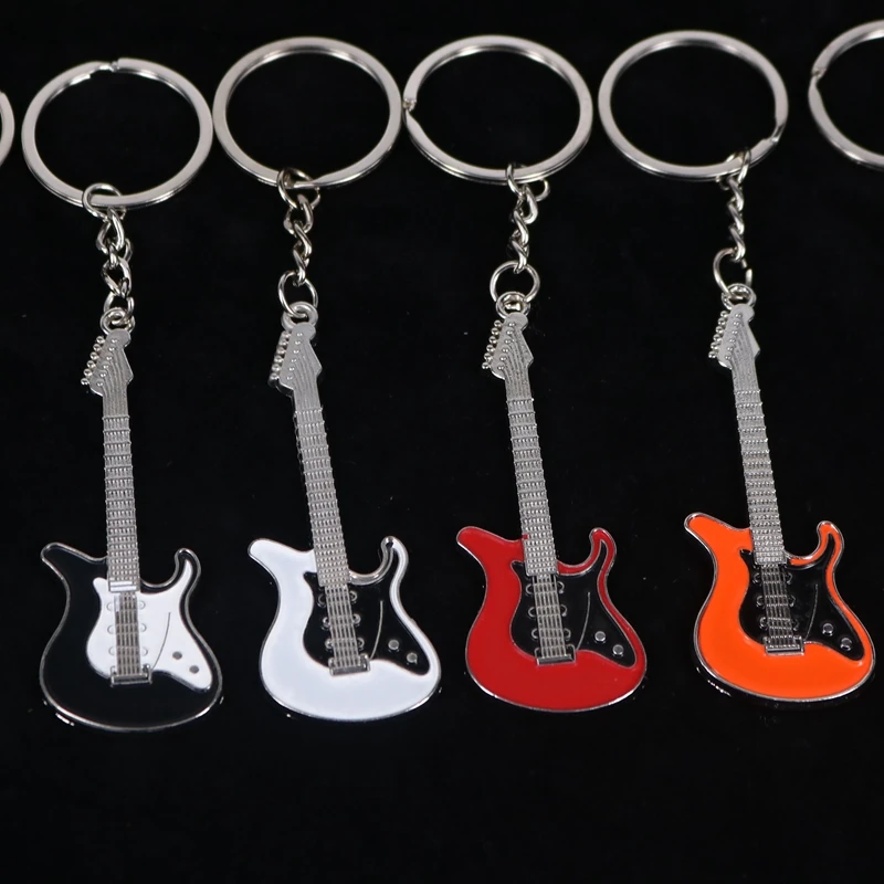 

New Design Classic Guitar Keychain Car Key Chain Key Ring Musical Instruments silver pendant For Man Women Gift wholesale