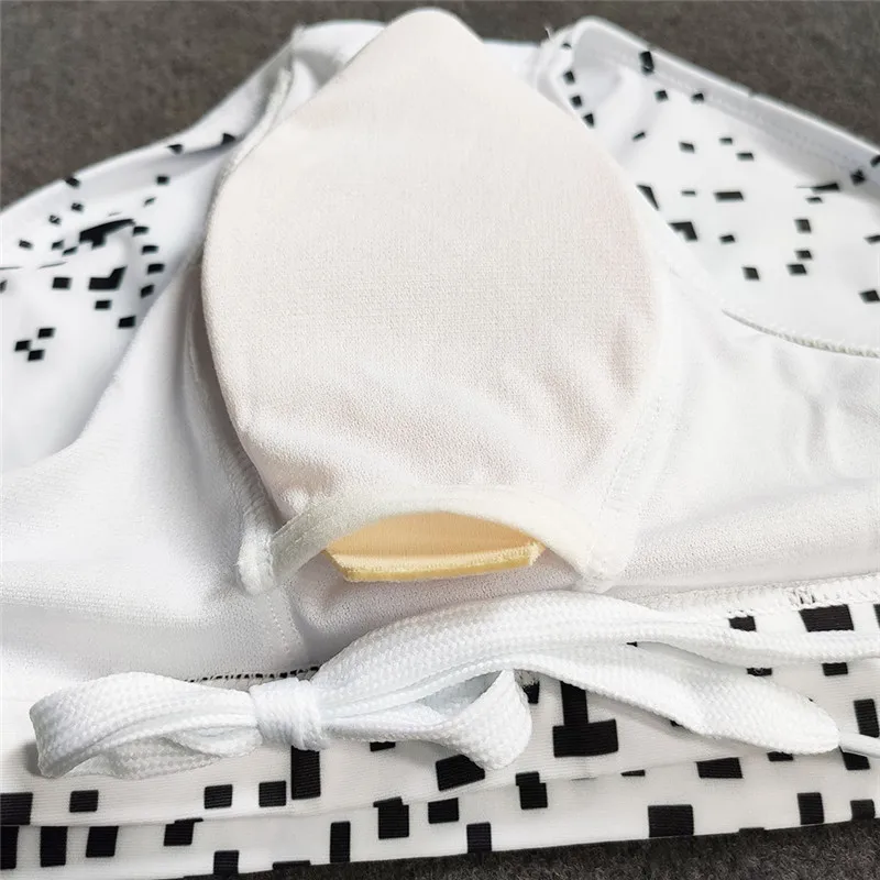 20233758734_824727517