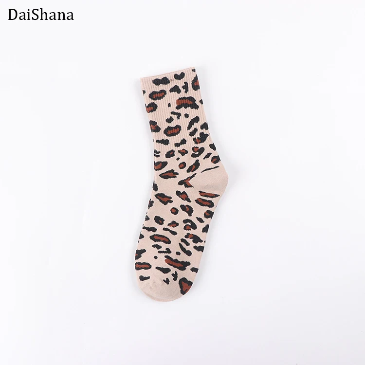 DaiShana Harajuku/новые женские носки элегантные носки с леопардовым принтом Длинные свободные носки осенне-зимние корейские носки для отдыха Лидер продаж - Цвет: ZB0904