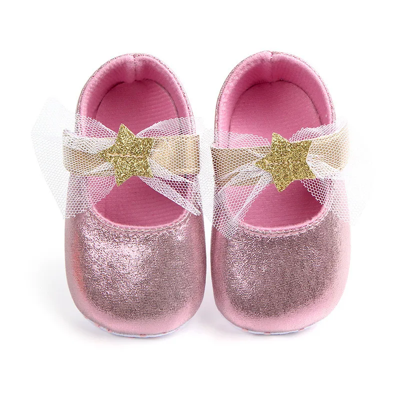 Pink Первые ходунки; детская обувь; коллекция года; обувь для маленьких принцесс; обувь для малышей с мягкой подошвой; нескользящая обувь с кружевным бантом - Цвет: Pink