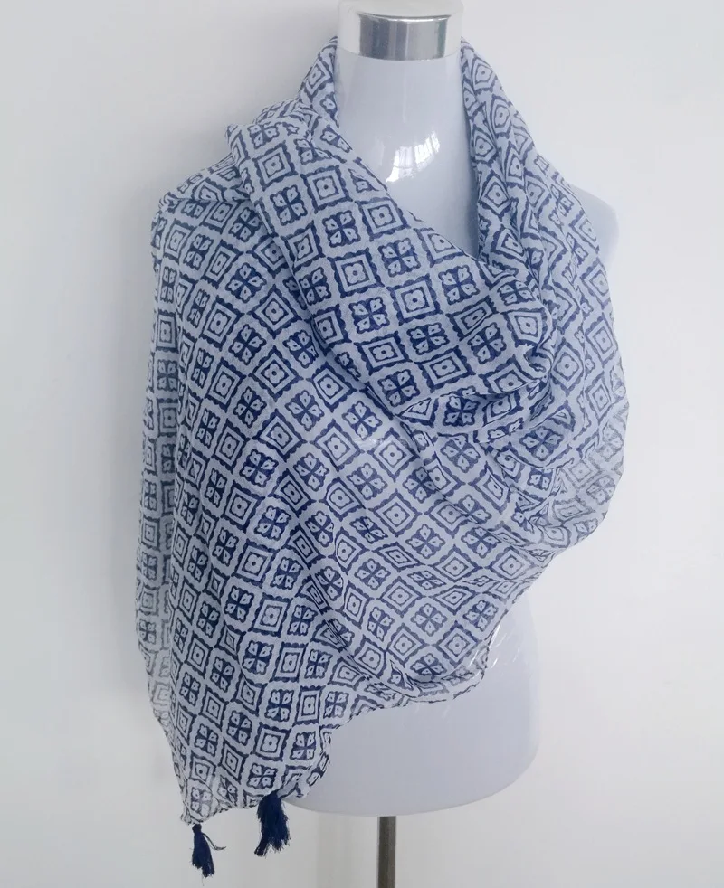 12160309241_1731248382