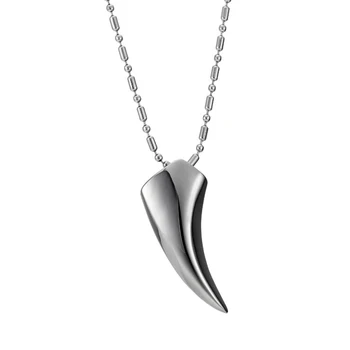 

Jewelry on the neck Men's necklace pendant hip hop jewelry Mace necklace stainless steel necklace fashion pendants accessories