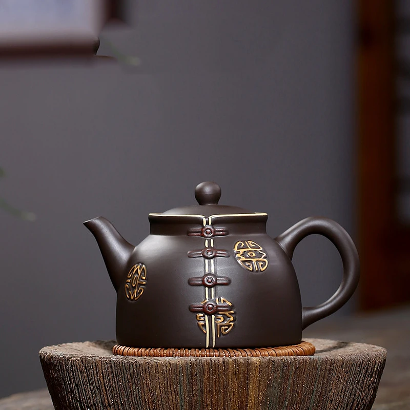 

Authentic Yixing purple clay teapot handmade authentic raw ore Tang suit pot