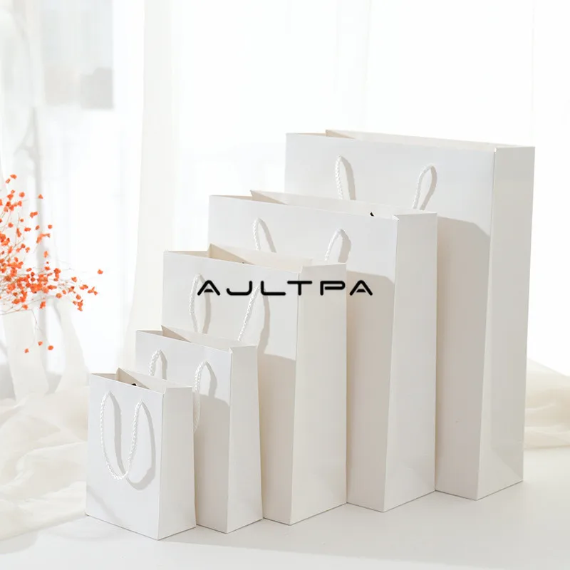 11969240240_1792300662