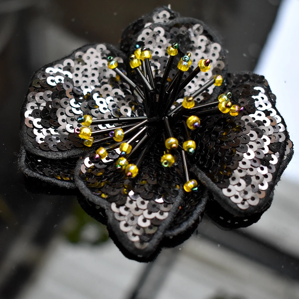 Handgemachte Perlen Stickerei Blume bunte Pailletten Patch Tuch dekoriert mit DIY Hilfsmaterial große Reparatur Loch Applikation – Detail 15