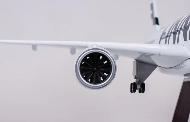 47 см 1/142 масштаб литой самолет Airbus A350 FINNAIR модель самолета с базовыми колесами Смола самолет для коллекционирования