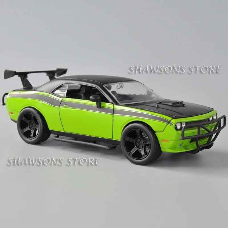 

Jada 1:24 Scale Diecast Metal Sport Racing Car Model Toy Letty's Challenger SRT Miniature Replica