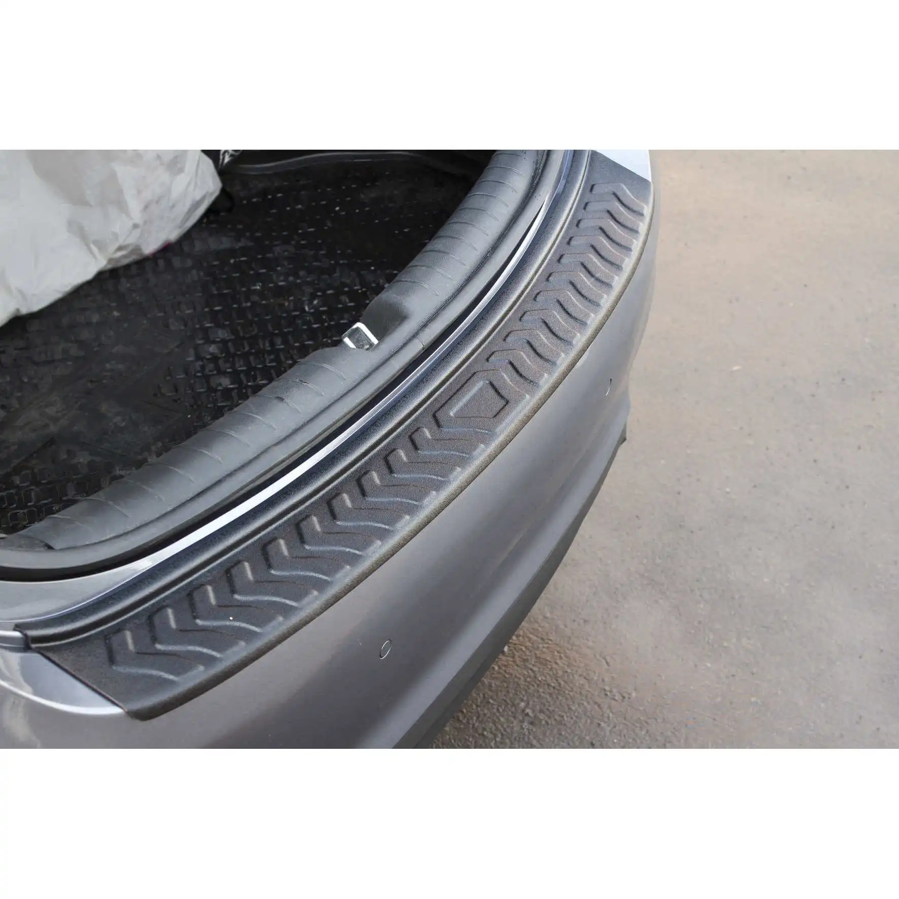 Накладка на задний бампер Хендай Solaris 2017 &gt защита заднего бампера пластик от