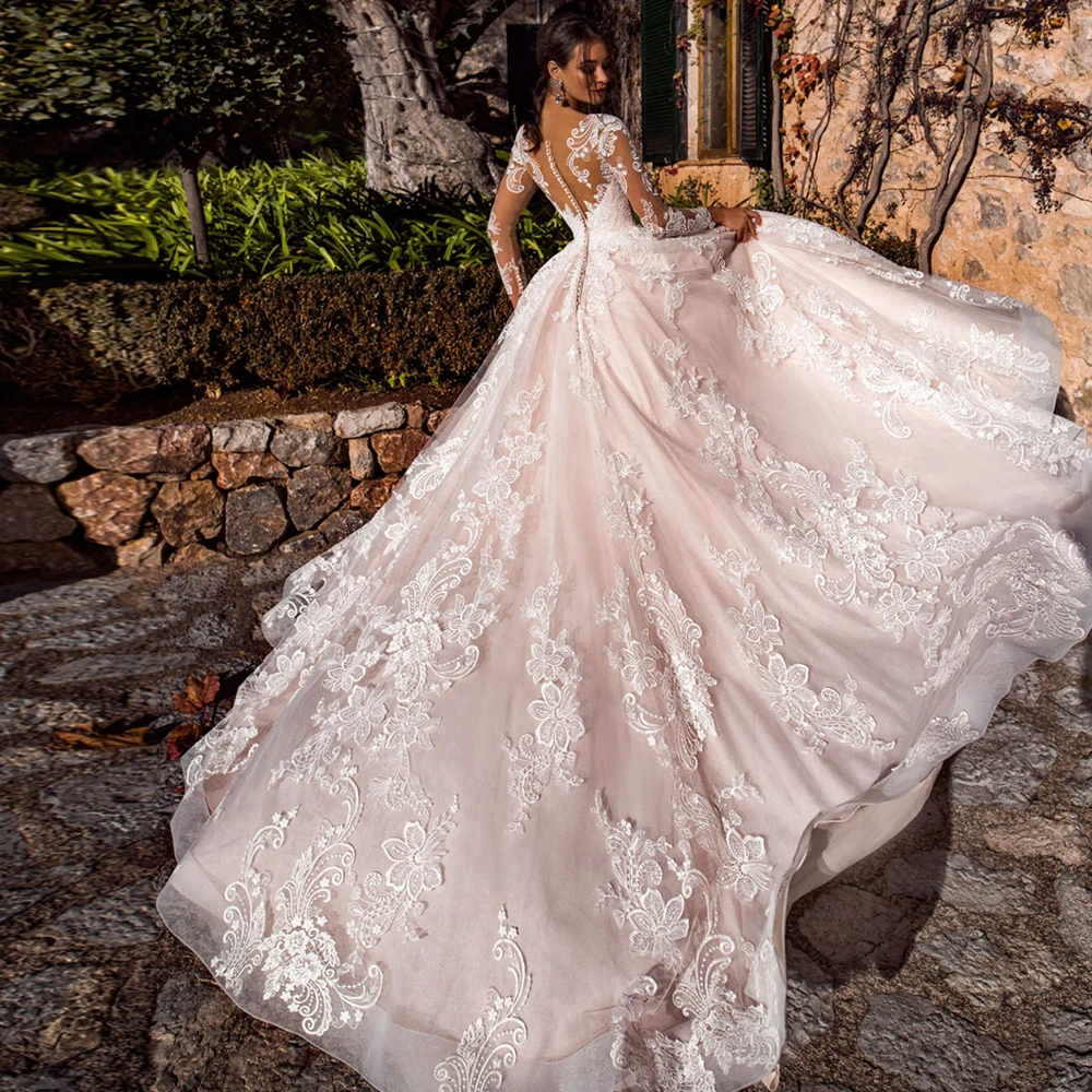 Luxury Long Sleeves Wedding Dresses Saudi Arabia Lace Bridal Gown Elegant Scoop Appliqued Ball Gown Bride Dress Customized 3