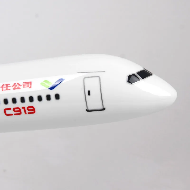 Сделано в Китае 32 см C919 модель самолета большой размер модель самолета готовая продукция украшение статический самолет м