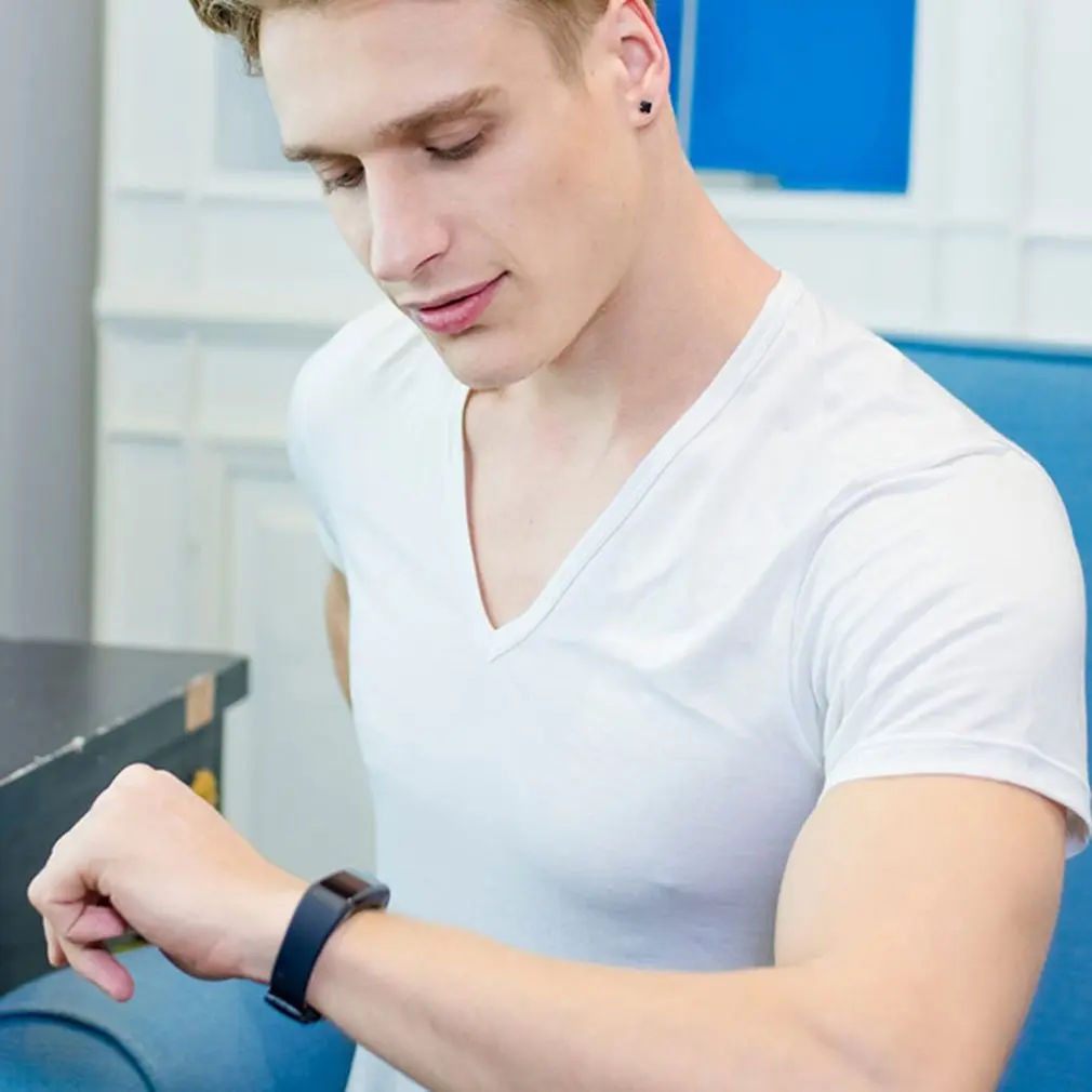 Smart Sports Watch Healthy Sleep Monitoring Smart Watch Smart Sports Step Count Watch TPU Strap Smart Bracelet