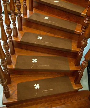 

Four-Leaf Clover Luminous Self-adhesive Non-slip Stair Carpet Mat Floor Protector Mats Safety for Kids Elders Pets Children