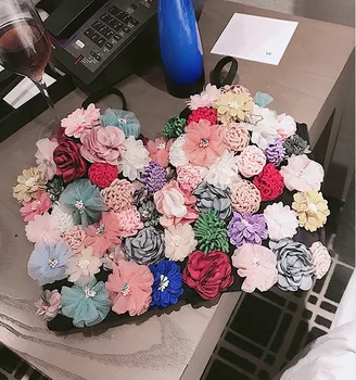 

2019 Summer New Sexy Backless Three-dimensional Flowers Short Top Suspenders Women Girls Sweet Flower Sling Holiday Camisole