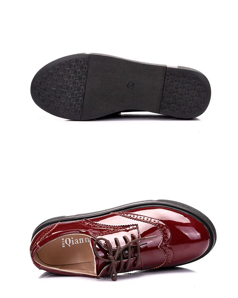 Женские туфли-оксфорды из лакированной кожи в британском стиле; женские ботинки с перфорацией типа «броги» на мягкой плоской подошве; большие размеры 33-43; Creeper