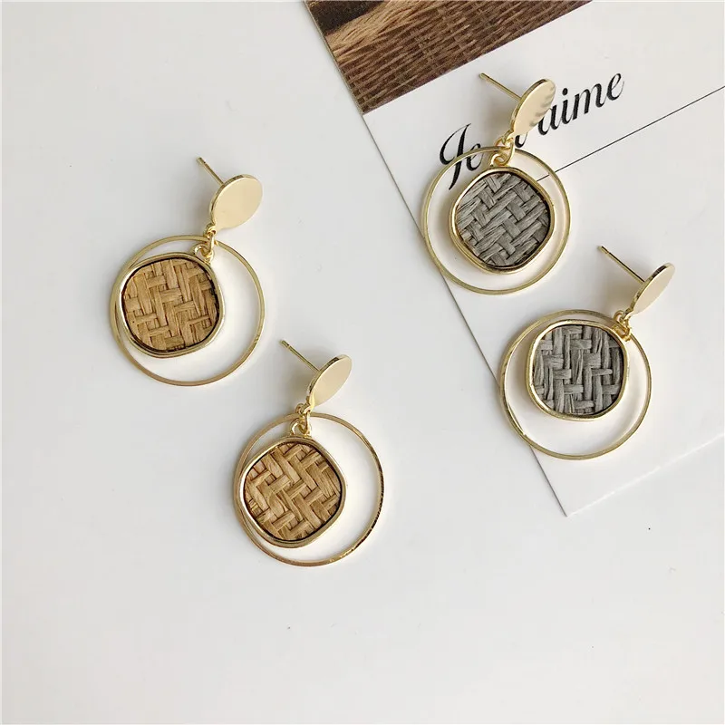 

New classic temperament of restoring ancient ways round earrings weaving long geometry of stud earrings accessories
