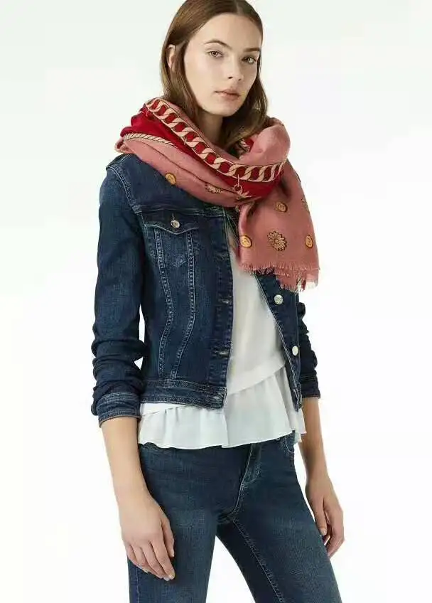 2 Regalos de la serie de bufanda de primavera, otouno e Invierno de Sauce de moda italiana en - Цвет: 2