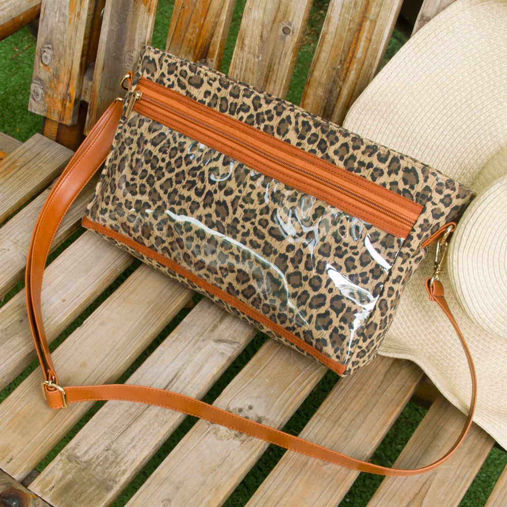 GA USA Local Delivery Small Simple Leopard Cosmetic Bag DOM 1141026