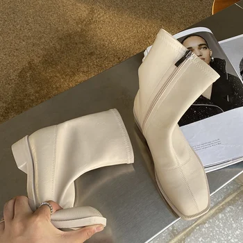 

Women Casual Flat Ankle Boots 2020 Winter Female Beige Brown Low Heels Square Toe Chelsea Boots High Quality Sock Boots Shoes