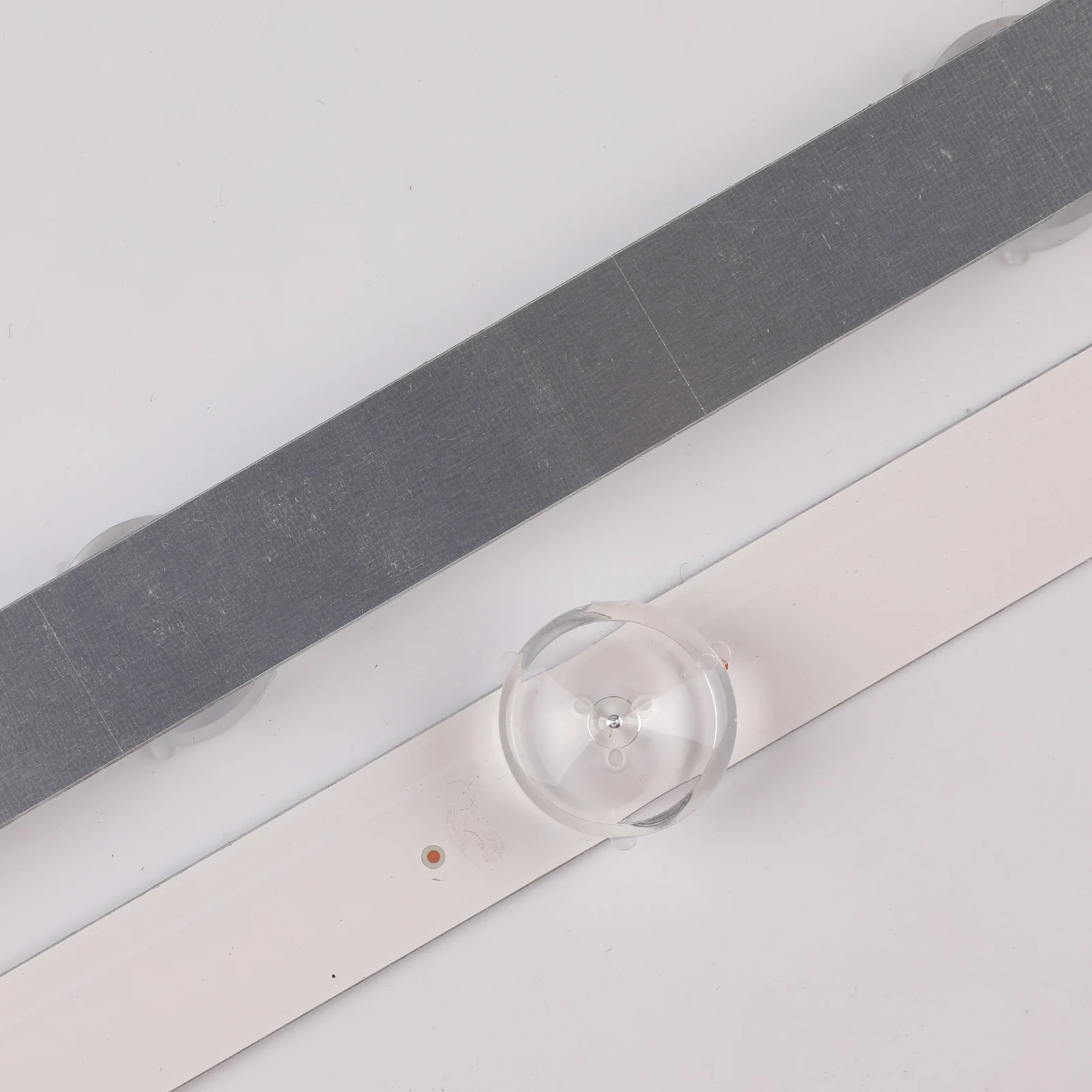 ο ŰƮ 4 PCS * 7LEDs 630mm LED Ʈ Ʈ LIG 32LS315H 32ls3450 innotek 32 &NDE Array-0.1-7LED-REV0.2 REV0.4 331537502