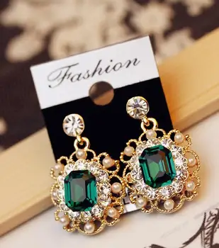 

Korean Women's Jewelry Pearls Vintage Fashion Square Earrings Stud Earrings