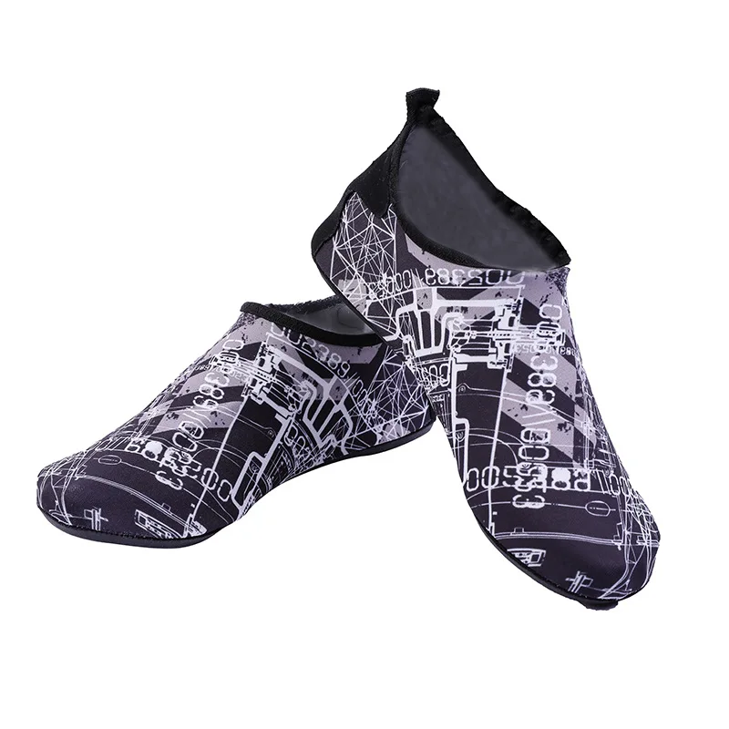 non slip shoes sports direct