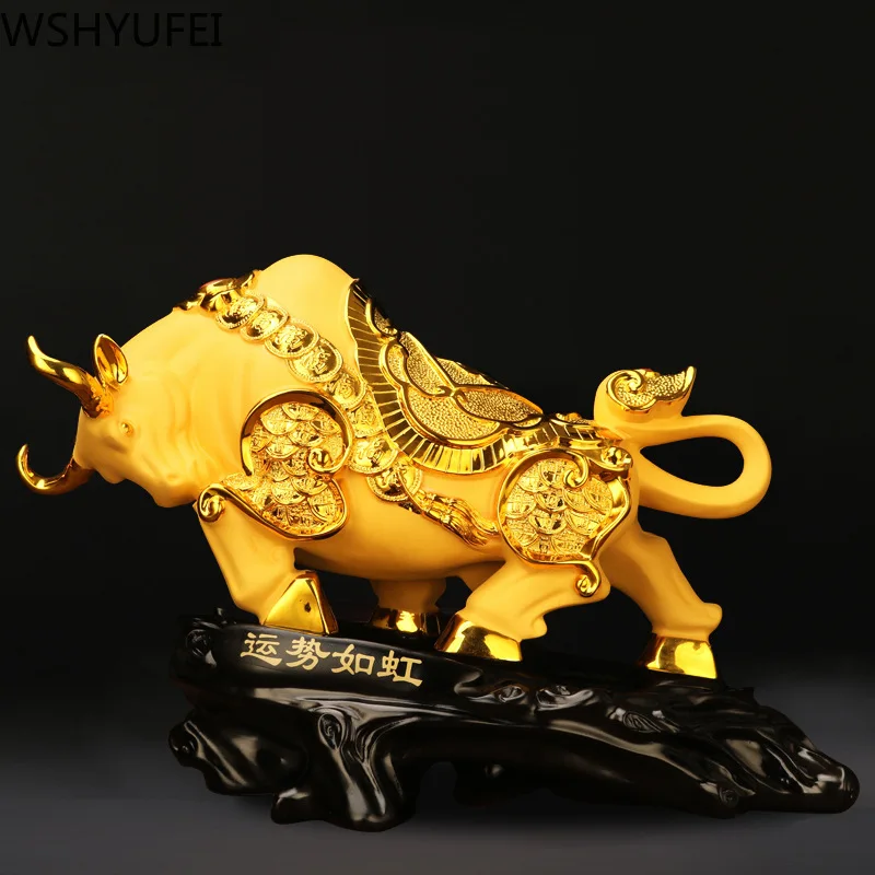 Cow Ornaments Resin Bull Statue Big Wall Street Fierce Bull Sculpture Home Living Room Study Mascot Decoration Accessorie