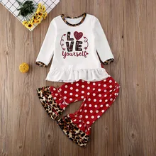 Комплект одежды на День святого Валентина из 2 предметов, Детская футболка с леопардовым принтом и оборками для маленьких девочек топ с расклешенными штанами, одежда для девочек