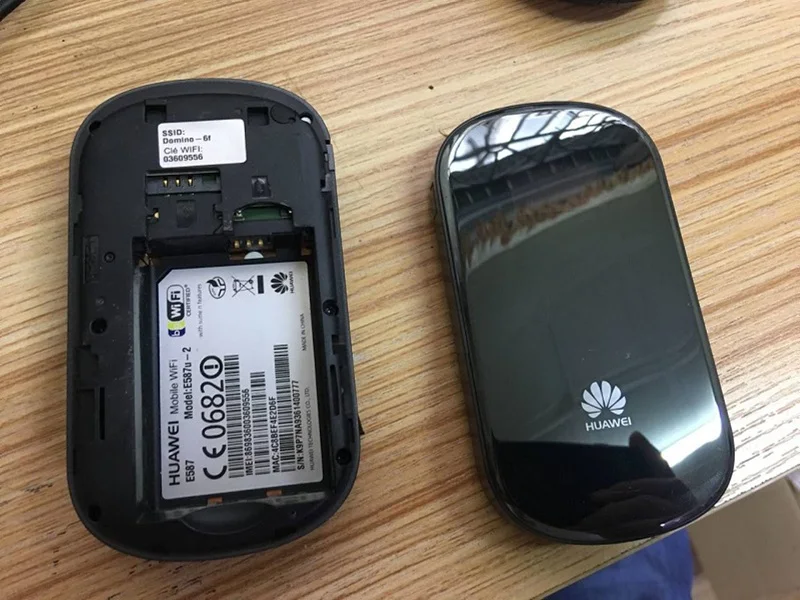  HUAWEI E587 Unlocked 3G Mobile Portable Router 43.2Mpbs Pocket WiFi Wireless Hotspot with SIM card 