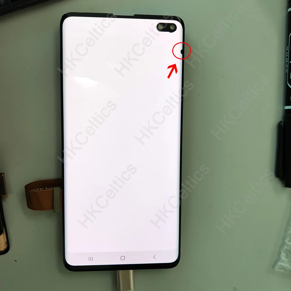 Samsung-galaxy-s10-plus-lcd-with-small-spot-(4)