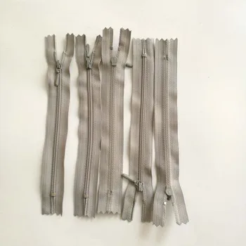 

50pcs/lot Cheap Short 16cm Ykk Zipper Nylon Coil Close End Grey Pocket Bag Cusion Tailoring Sewing Accessoriesacces Zippers Bulk