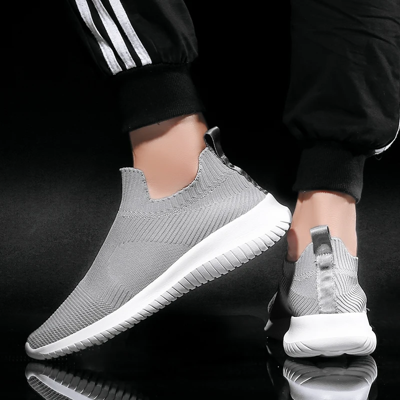 

Summer Flynit Large Size Breathable Lightweight Slip-on Classic Simple Casual Sports Shoes Men's Fashion Sneakers Socks Shoes