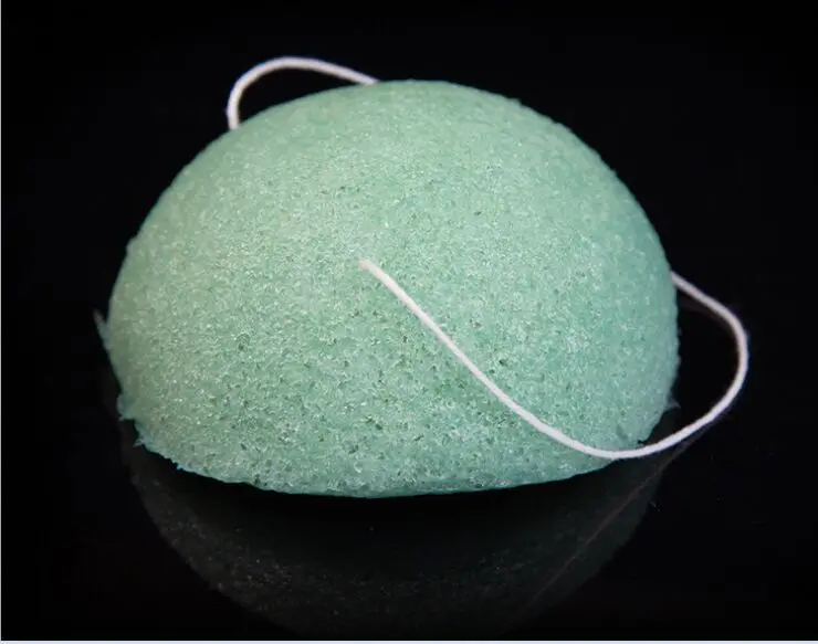 100pcs/lot 100% Natural Bamboo charcoal fiber Konjac sponges for effective skin cleansing in English package