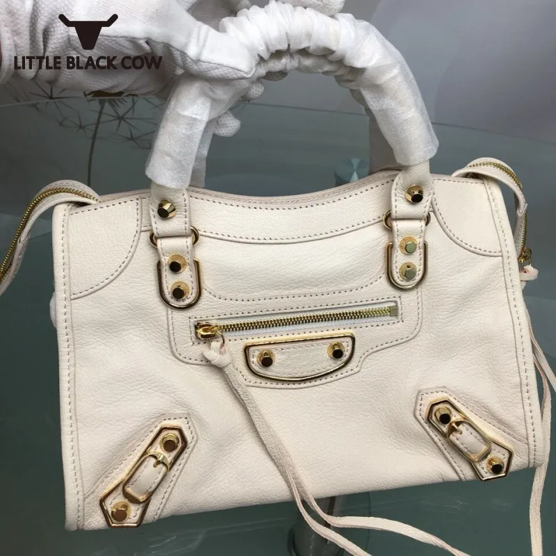 

Brand Designer Womens Sheepskin Genuine Leather Handbag Vintage Rivets Shoulder Bag Motorcycle Ladies Leather Crossbody Bags