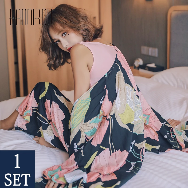 

Women Pajamas Sets 4 Pieces Autumn Spring Printed Pajamas Set Viscose Floral Pink Female Night Suits Pyjamas Sets New BANNIROU