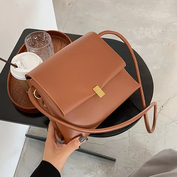 

Original Design Simple Lady Bag New Fashion Casual Shoulder Bag Underarm Bag Messenger Bag Western Style Square Bag Width: 22cm