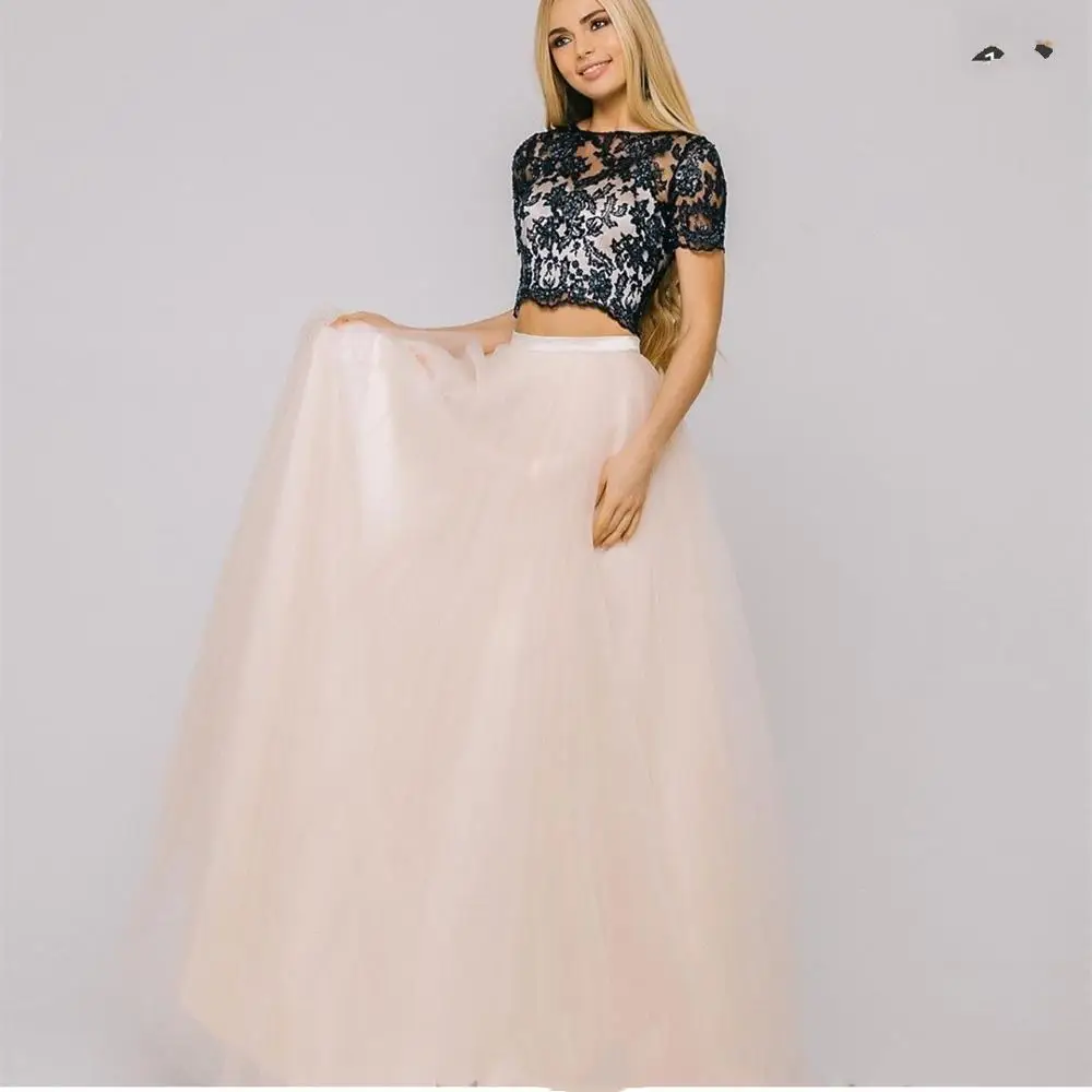 

Elegant Prom Dress Two Pieces 2020 A-Line Black Lace Top Short Sleeve A-Line Champagne Skirt Tulle Floor Length Graceful Party