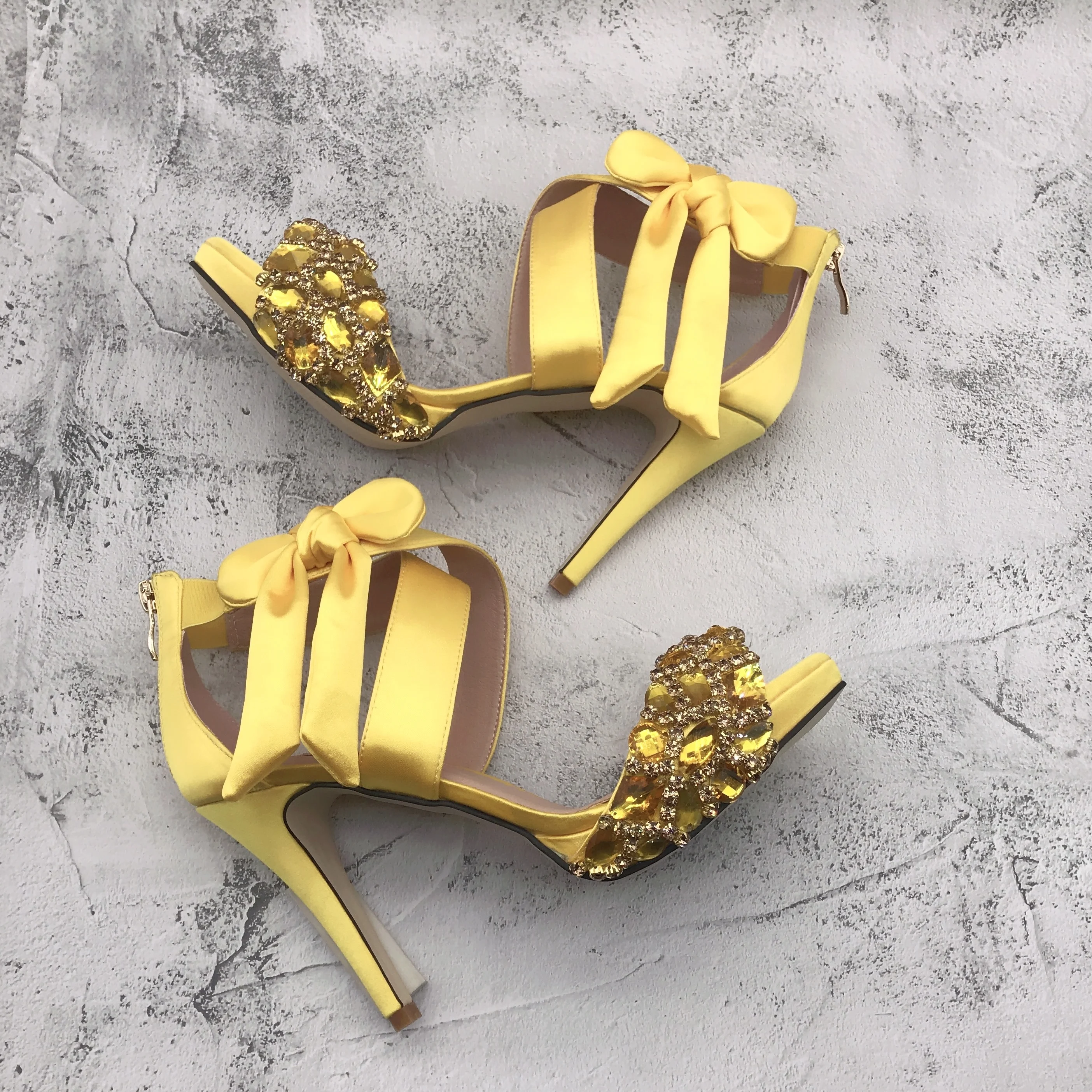 BS1500 Customizable Various Heel Bridal Wedding Shoes Women High Heel  Sandals Yellow Rhinestone Shoes with Matching Bag