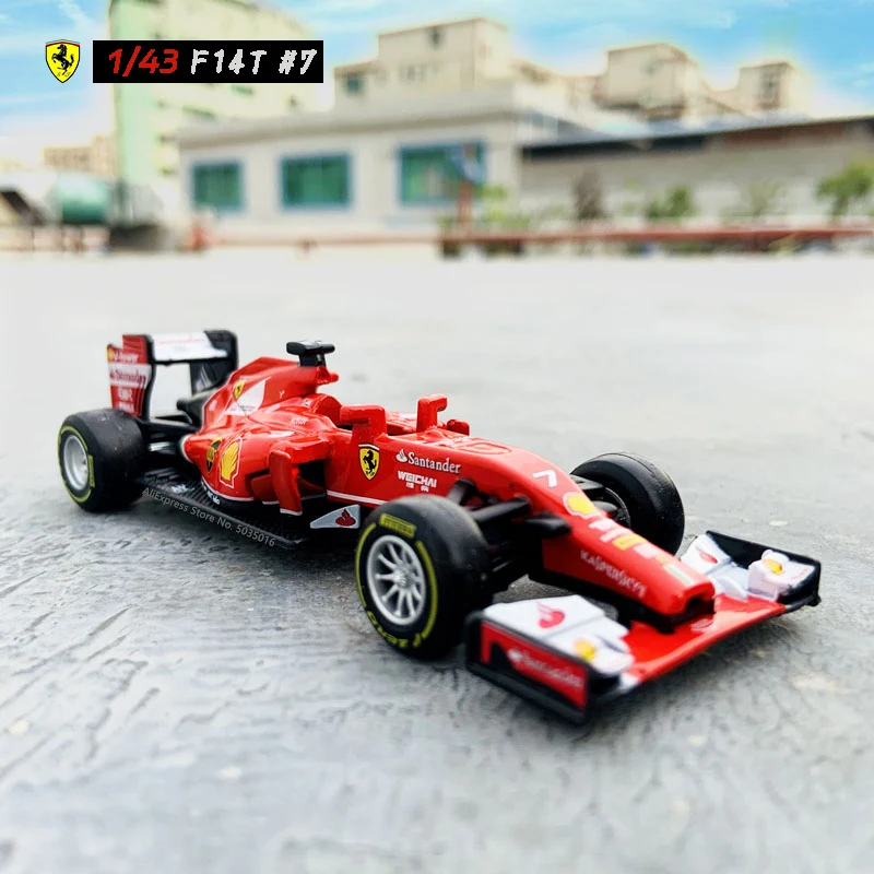 1:43 Bburago 1:43 SF14T-7 F1 Racing Ferrari 2018 SF71H 2017