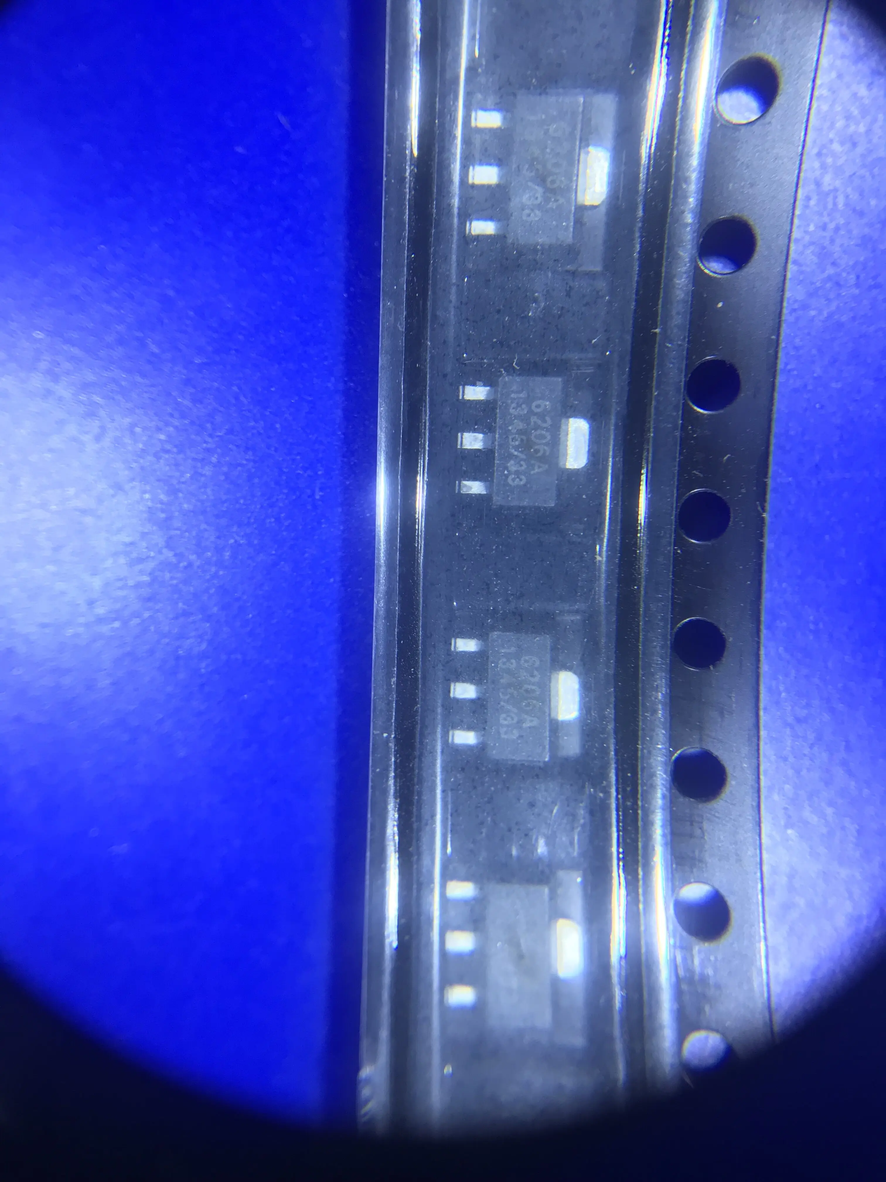 10 шт. ME6206A ME6206A36PG HT7144-1 7144-1 RP1202-18GU5 RP1202 маркировка: AX = DW01A DW01 новый оригинальный |